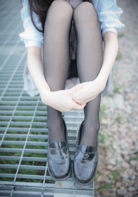 艳妇臀荡乳欲伦交换h漫_BD韩语神马影院在线