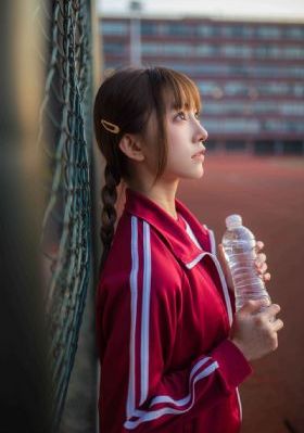 100个女朋友超级喜欢你第一季_字幕高清版在线播放